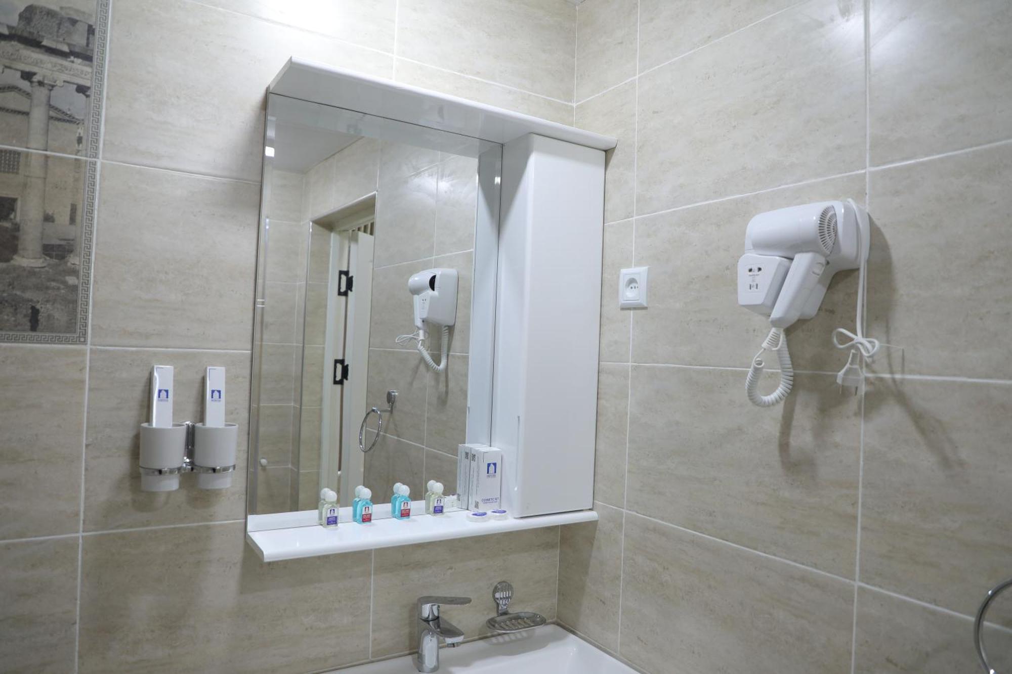 קרשי Status Hotel מראה חיצוני תמונה